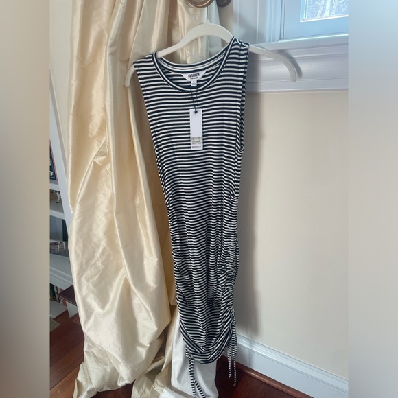 BB Dakota Steve Madden NWT size small black and white stripe dress with cinching - Picture 4 of 7